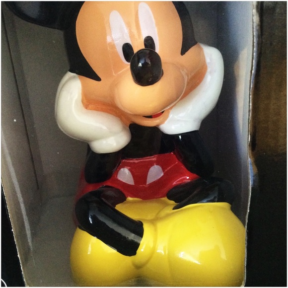 🍒 DISNEY Mickey Mouse Ceramic Coin Bank – Classic Outfit, NWT - Picture 6 of 12
